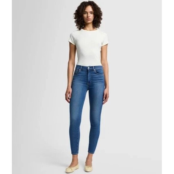 7 For all Mankind HW Cropped Straight Blue Jeans Women’s Size 27 nWT - Picture 1 of 9